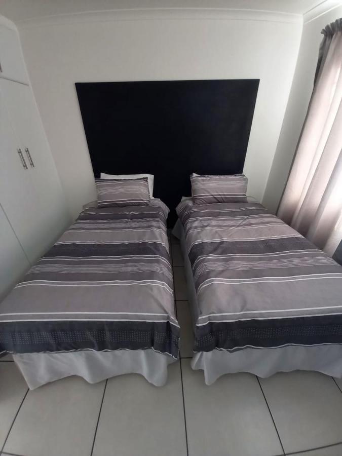 North Beach Durban Apartments מראה חיצוני תמונה