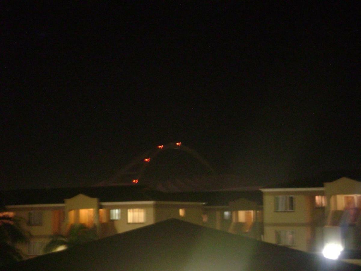 North Beach Durban Apartments מראה חיצוני תמונה
