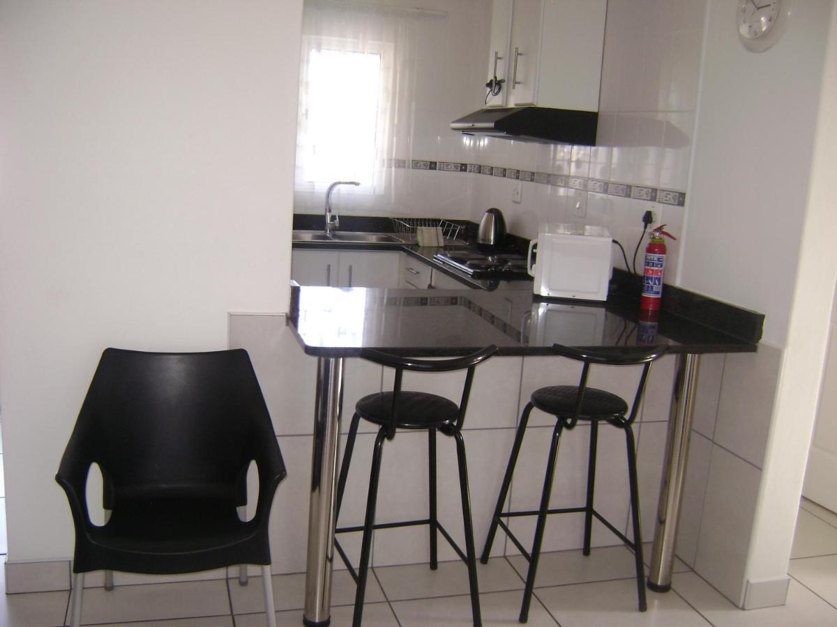 North Beach Durban Apartments מראה חיצוני תמונה