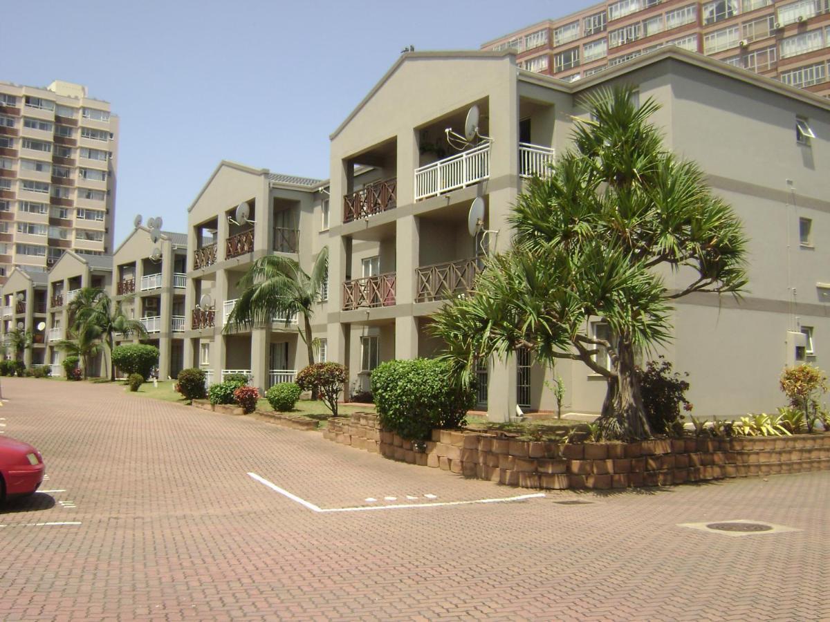 North Beach Durban Apartments מראה חיצוני תמונה