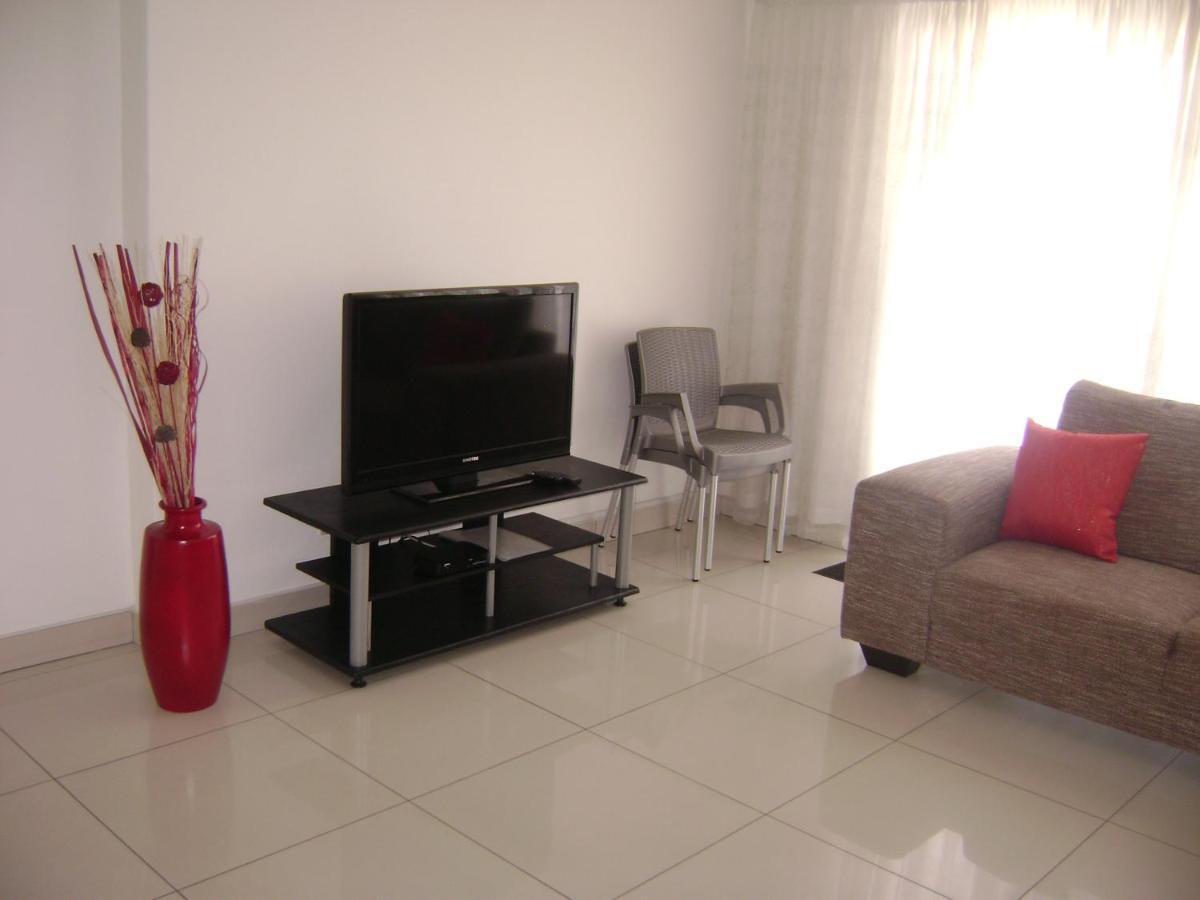 North Beach Durban Apartments מראה חיצוני תמונה